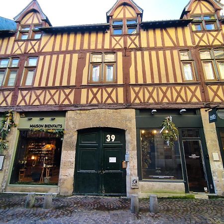 Studio Jeanne L Apartment Rouen Exterior photo
